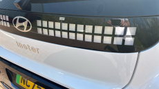 Hyundai INSTER 85kW 02 49kWh 5dr Auto Electric Hatchback